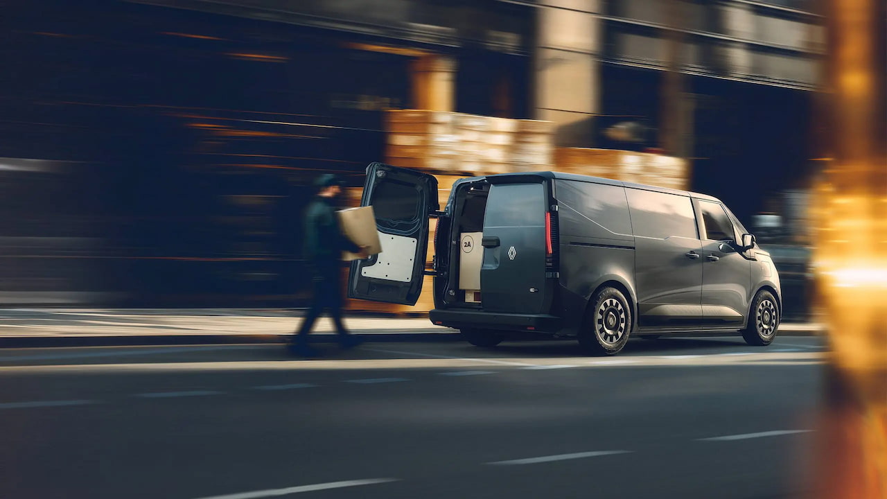 NOUVEAU TRAFIC VAN E‑TECH